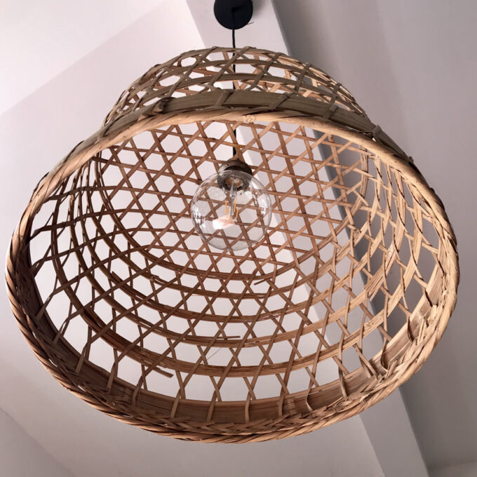 Suspension osier vintage Image de la suspension osier vintage