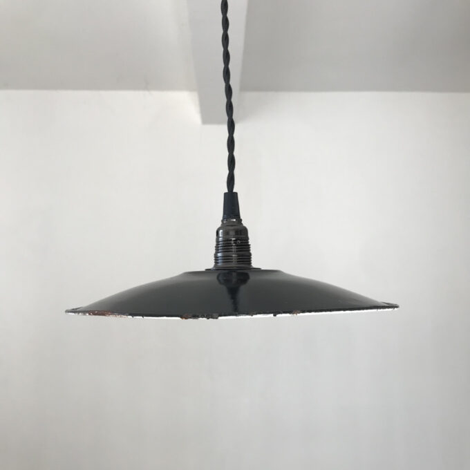 Image de la suspension métal noir vintage