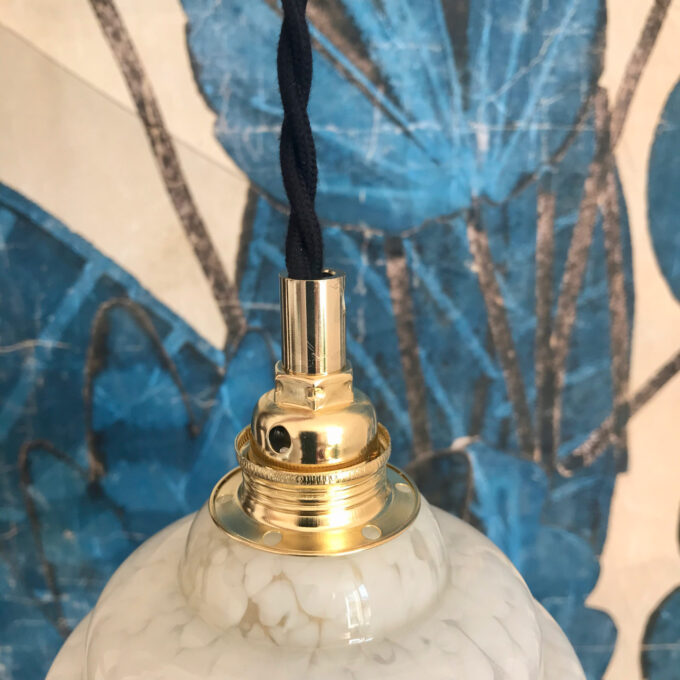 Image suspension verre de Clichy