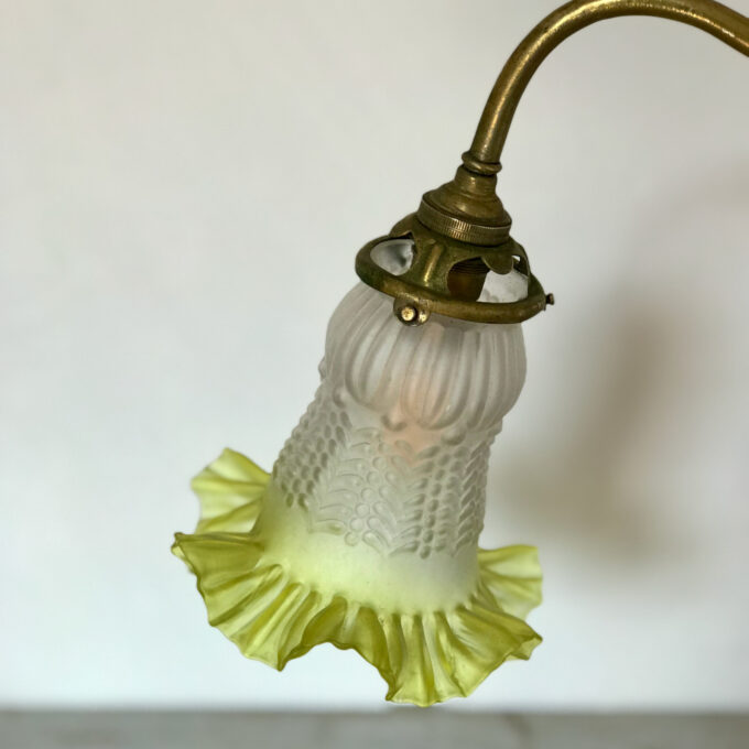 Image de la lampe de bureau laiton et opaline