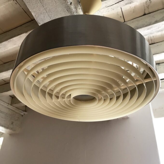 Image de la suspension aluminium vintage