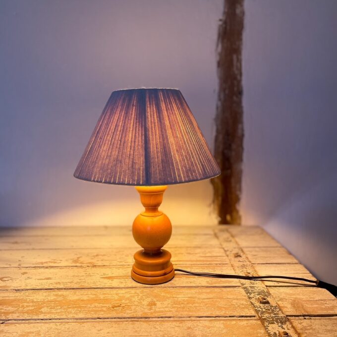 Photo de la lampe en bois
