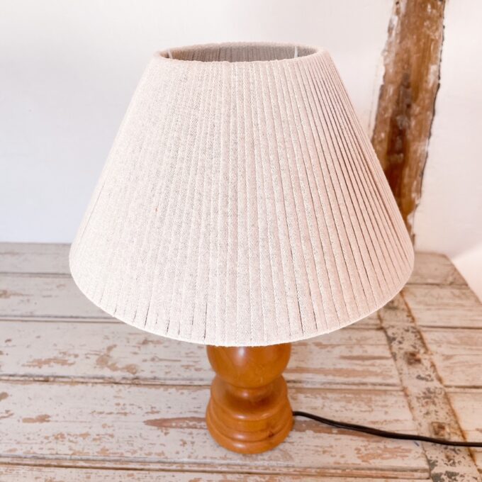 Photo de la lampe en bois