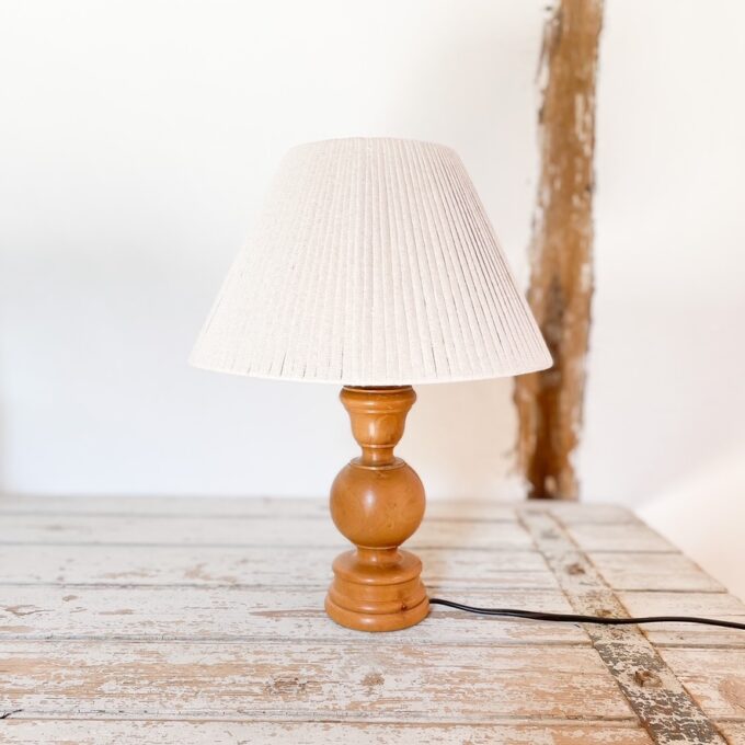 Photo de la lampe en bois