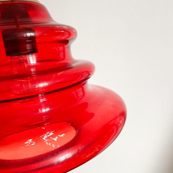 suspension en verre rouge vintage photo suspension en verre rouge vintage