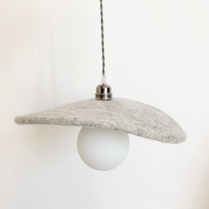 Suspension en feutre image suspension en feutre