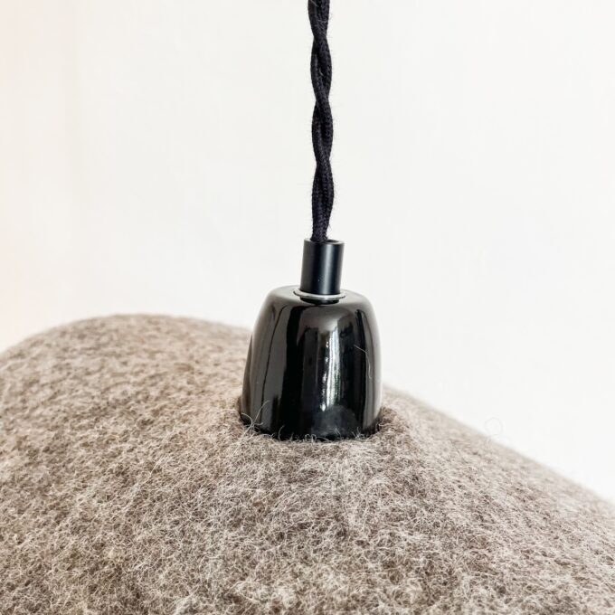 Suspension en feutre