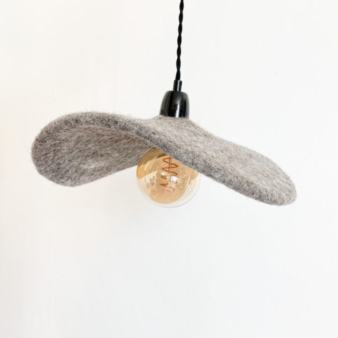 Suspension en feutre image suspension en feutre