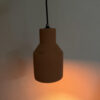Suspension abat-jour en terre cuite Image suspension abat-jour en terre cuite