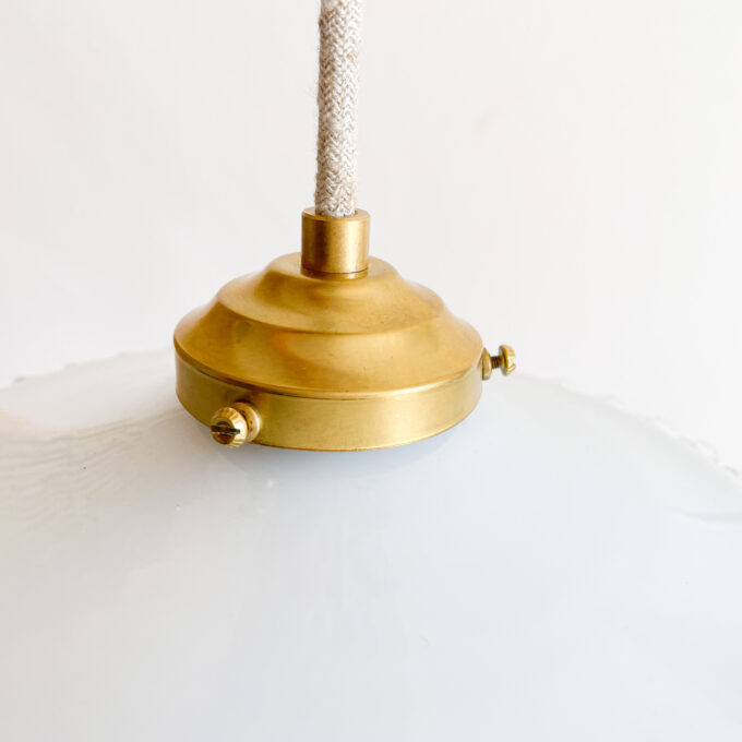 image suspension opaline blanche