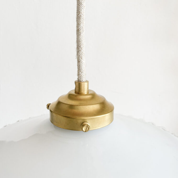 image suspension opaline blanche