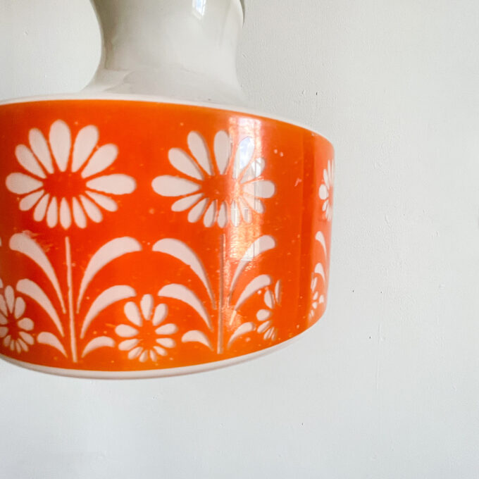 Suspension vintage orange photo suspension vintage orange